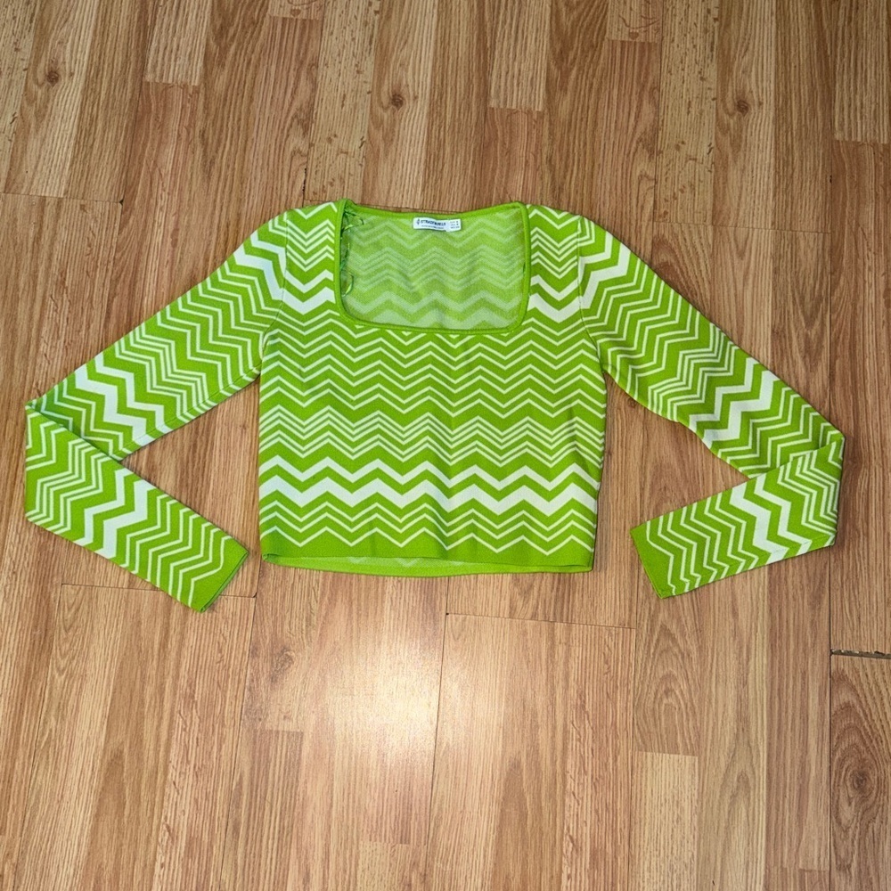 Stradivarius Geometric Crop Top Size Small - Picture 2 of 4